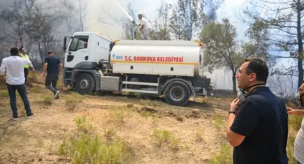 Bornova’da yangın riskine karşı yoğun temizlik