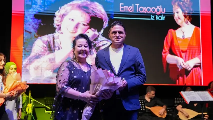 Emel Taş&ccedil;ıoğlu ve Serkan Acar
