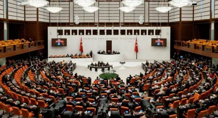 Eğitim-İş'ten torba yasa tepkisi: Açık bir karşı-devrimci hesaplaşmadır