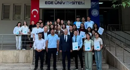 EÜ, Orhun Değişim Programı öğrencilerine veda etti