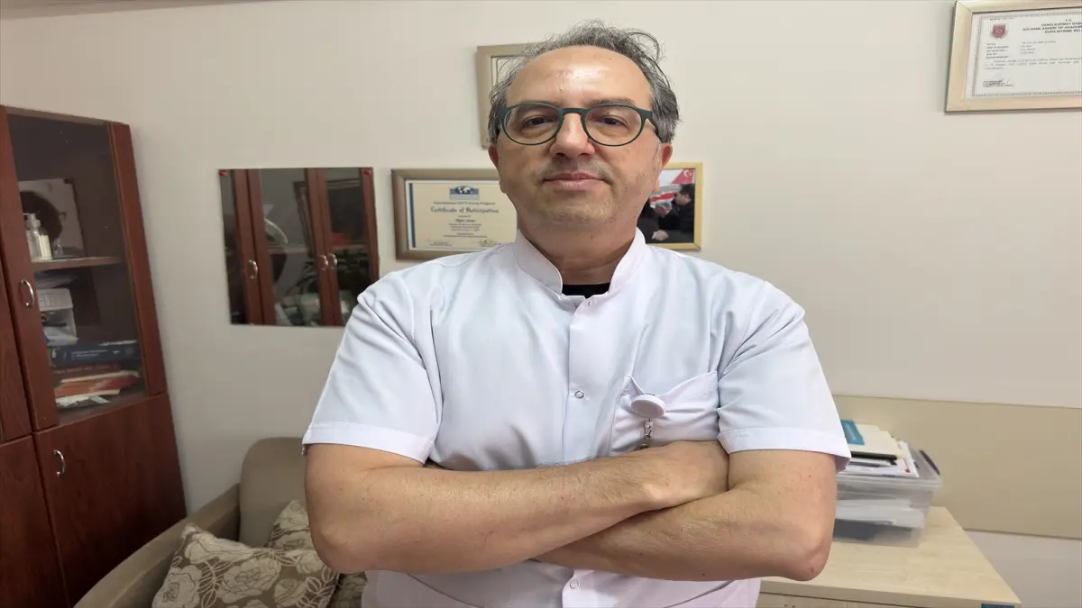 Uzmandan uyarı: Susuzluk “yalancı enfeksiyon” bulgularına yol açabiliyor görseli