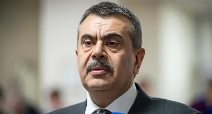 Bakan Tekin’den LGS açıklaması: O gün okullar tatil edildi