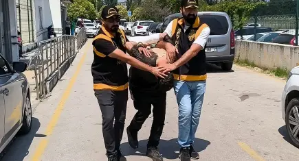 İlkokuldan beri platonik aşık olduğu kızı bıçaklayan şahıs tutuklandı