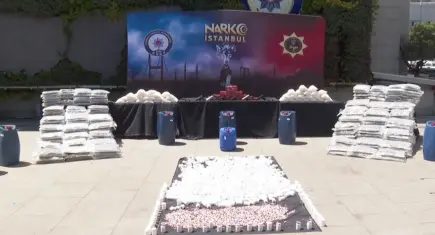 İstanbul merkezli uyuşturucu operasyonlarında 15 tutuklama