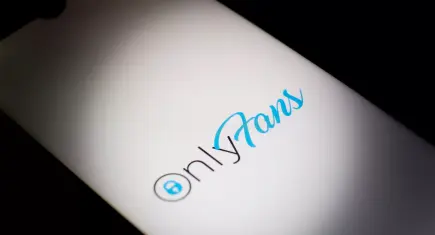 OnlyFans soruşturmasında 27 fenomen hakkında 10 yıla kadar hapis talebi