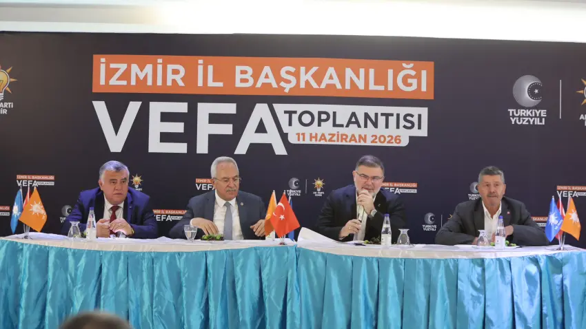 AK Parti İzmir'de vefa buluşması haberinin görseli