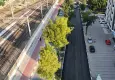 Başkan Tugay asfalt çalışmalarını sahada takip etti