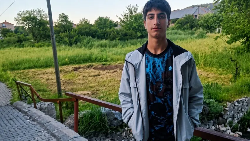 Bingöl’de gölette kaybolan çocuğun cansız bedenine ulaşıldı haberinin görseli