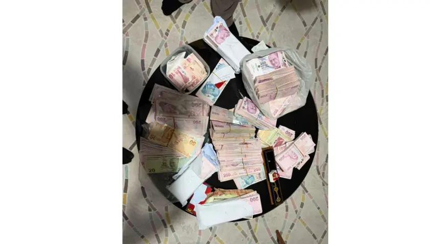 FETÖ’nün öğrenci evi yapılanmasına 12 ilde operasyon haberinin görseli