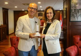 Kardeş Kadrajlar’ın birincisi Başkan Ünsal’ı ziyaret etti