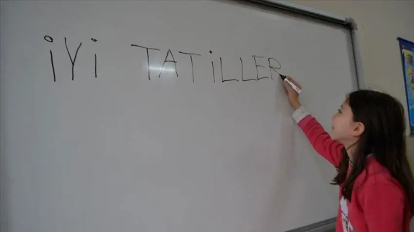Milli Eğitim Bakanı Yusuf Tekin’den ara tatil açıklaması: Son noktayı koydu haberinin görseli