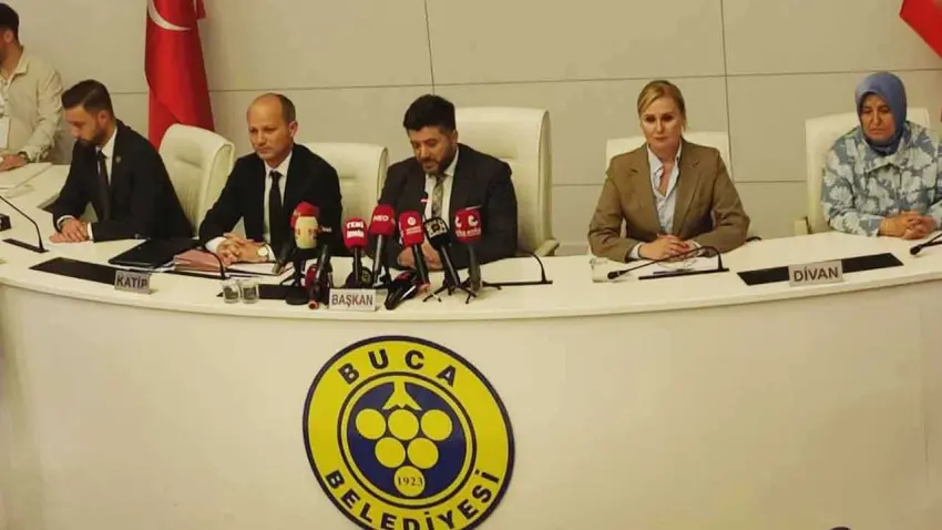 Buca Belediyesi'nde Başkan Vekili Hüseyin Benzer oldu