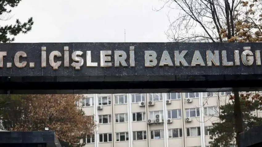 Fatoş Pınar Türker’in ‘gözaltında kötü muamele’ iddialarına İçişleri Bakanlığı’ndan soruşturma haberinin görseli