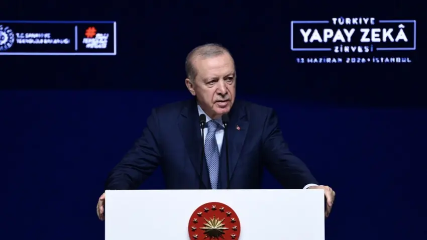 Cumhurbaşkanı Erdoğan duyurdu: Ulusal Yapay Zeka Okuryazarlığı programını başlatacağız haberinin görseli