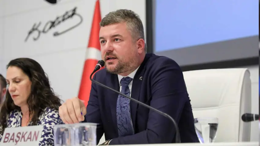 Duman’dan mesaj: Altı ok Buca’da dalgalanmaya devam edecek haberinin görseli