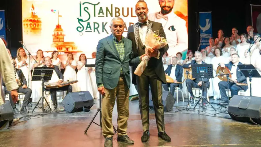 Aliağalı müzikseverler unutulmaz bir konserde buluştu haberinin görseli