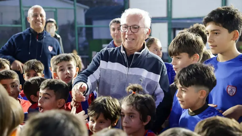 Altınordu'da devir süreci: Özkan para değil, pay istiyor haberinin görseli