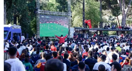 İzmir, Dünya Kupası heyecanında tek yürek oldu