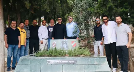 Karşıyaka’nın yeni yönetiminden vefa ziyareti: İlk adımı köklerimizin huzurunda attık