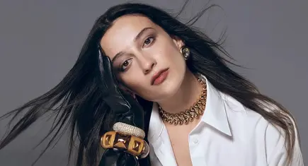 Melike Şahin Bornova’da hayranları ile buluşuyor