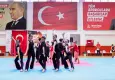 Bayraklı’da kursiyerlerden yıl sonu gösterisi