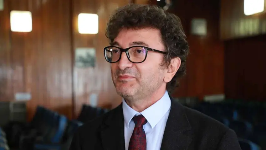 CHP’li Yüksel Taşkın’dan Olağanüstü Kurultay çağrısı haberinin görseli