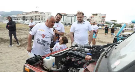 Ladaseverler Menderes’te bir araya geldi