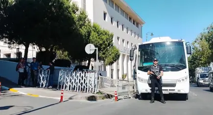 Silivri Belediyesi’nde yolsuzluk operasyonu: Başkan Bora Balcıoğlu dahil 18 kişi adliyede