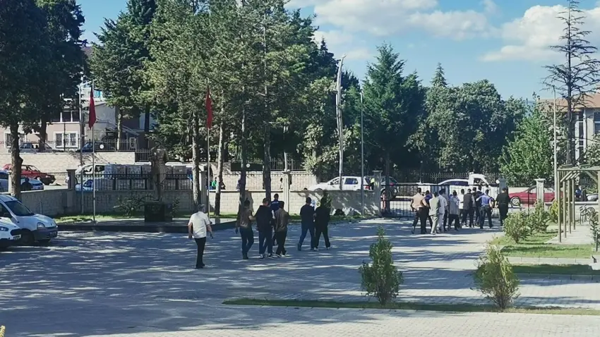 Kütahya’da 14 yaşındaki çocuğa istismar soruşturmasında 6 şüpheli tutuklandı haberinin görseli