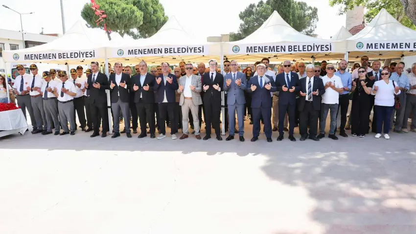 Menemen Şehit Kemal Bey’i saygıyla andı haberinin görseli