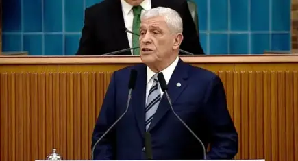 Müsavat Dervişoğlu’ndan hükümete tarım eleştirisi