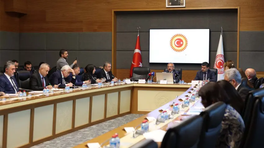 TBMM Okul Olaylarını Araştırma Komisyonu toplandı haberinin görseli
