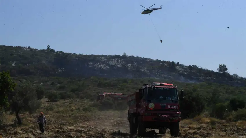 Urla Balıklıova’daki orman yangını kontrol altına alındı haberinin görseli
