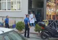 Banka hesabına haciz uygulandığı için kendisine zarar vermeye çalıştı