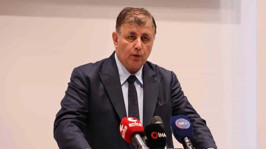 Başkan Cemil Tugay, CHP’den istifa etti haberinin görseli