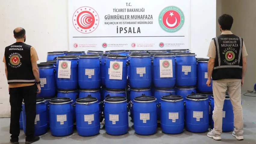 Gümrük Muhafaza’dan dev operasyon: İpsala Gümrük Kapısı'nda 4 ton uyuşturucu ele geçirildi haberinin görseli