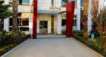 Seferihisar'daki yolsuzluk operasyonunda yeni gelişme:Rüşvet parası Veli Ağbaba'ya mı gitti? 