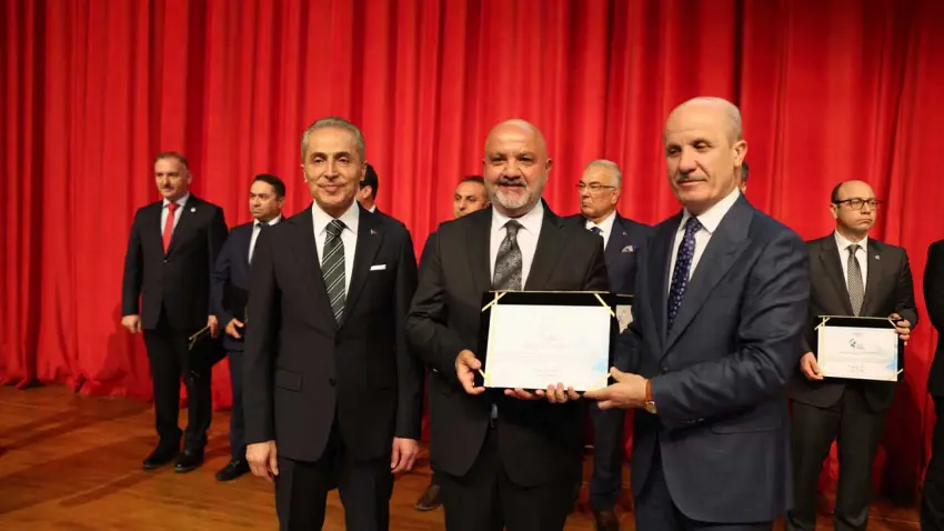 YÖK’ten Yakın Doğu Üniversitesi’ne “Spor Dostu Kampüs” Ödülü haberinin görseli