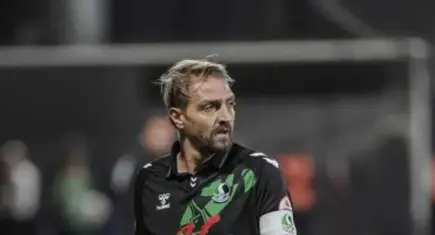Caner Erkin futbolu bıraktı!