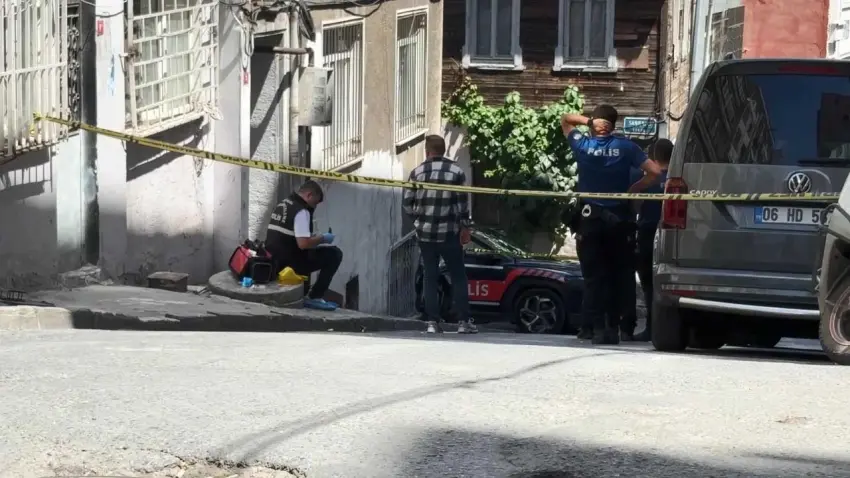 "Eski Eş" dehşeti: Bina girişinde kurşun yağdırdı! haberinin görseli