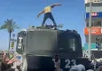 İzmir’de CHP mitingi sırasında TOMA’ya tırmanan Deniz Yolçu tahliye edildi