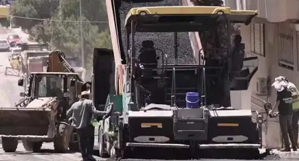 Balçova’da asfalt ve üstyapı çalışmaları hız kesmeden sürüyor