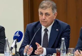 Başkan Tugay, AK Parti iddialarını cevapladı