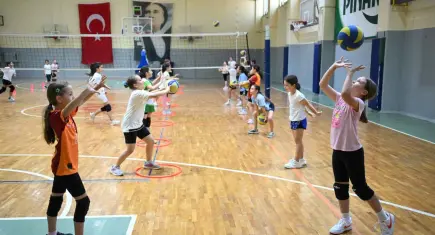 Bornova’da yaz spor kursları için kayıtlar başlıyor
