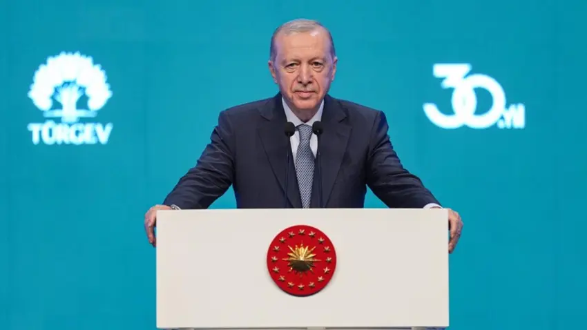 Cumhurbaşkanı Erdoğan: Akışa yön veren bir gençlik yetiştireceğiz