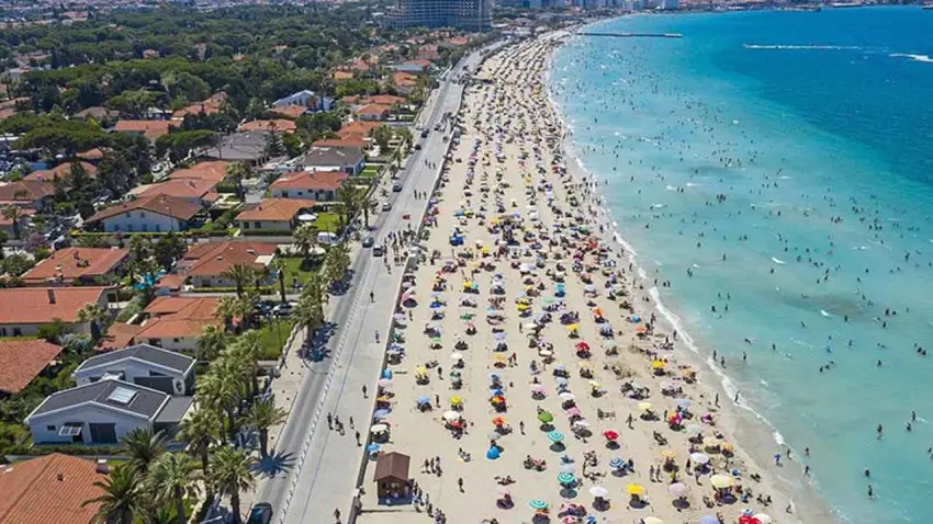 Hafta sonu planı yapacaklar dikkat: Tatil beldeleri rüzgarlı olacak haberinin görseli