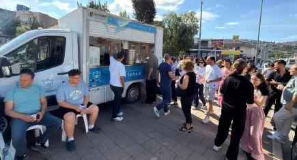 Konak Belediyesi YKS için yemek ve sessizlik sağladı