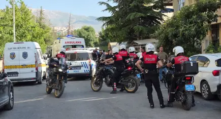 Malatya’da aile faciası: Bir kızını öldürdü, eşi ve diğer kızını yaraladı