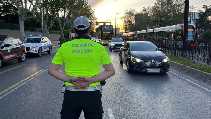 O 2 ilçede bazı yollar trafiğe kapatılacak haberinin görseli