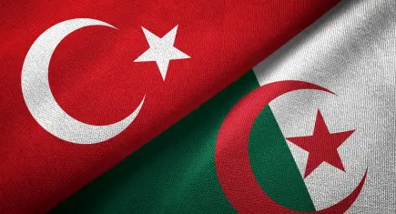 Türkiye’den Cezayir vatandaşlarına vize muafiyeti